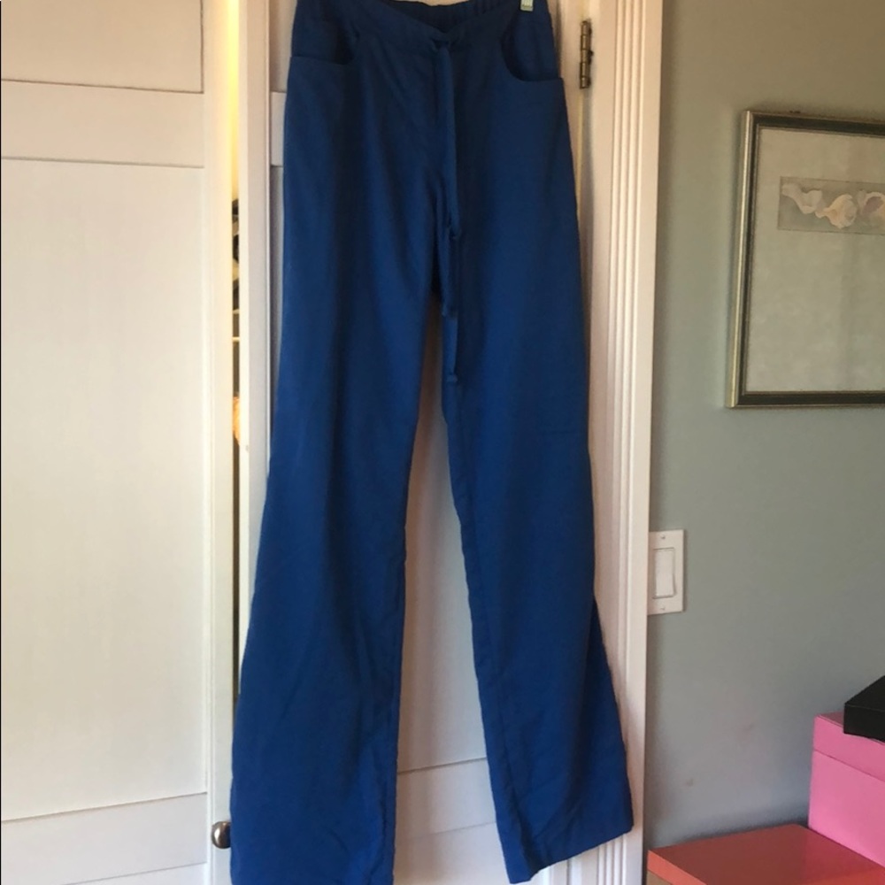 Scrub pants